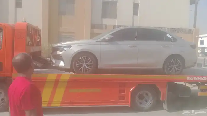 سطحة هودرليك داخل الرياض وجميع أنحاء المملكه وخارج المملكه 3