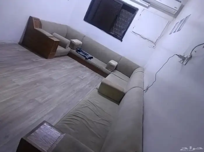 مجلس أرضي للبيع سعر 120 1