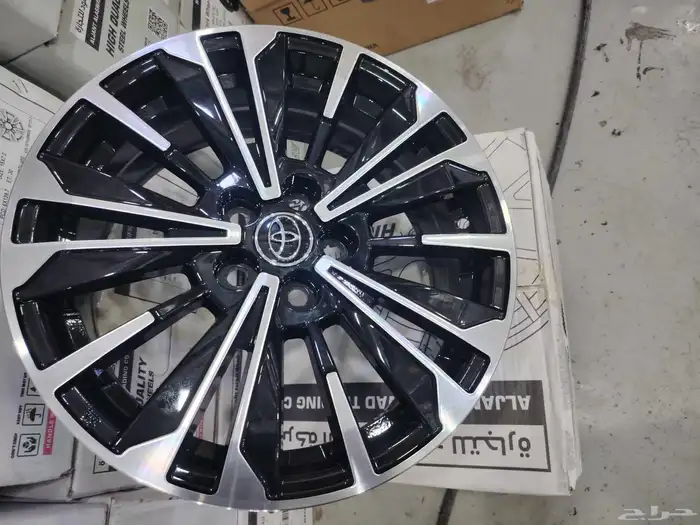 جنوط وكفرات تويوتا كورلا 2024 مقاس 16 درجة أولى 4