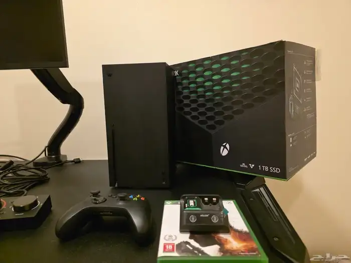 xbox series x شبه جديد 0