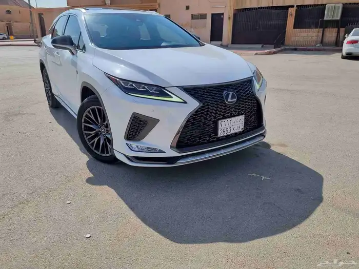 لكزس RX 2020 6