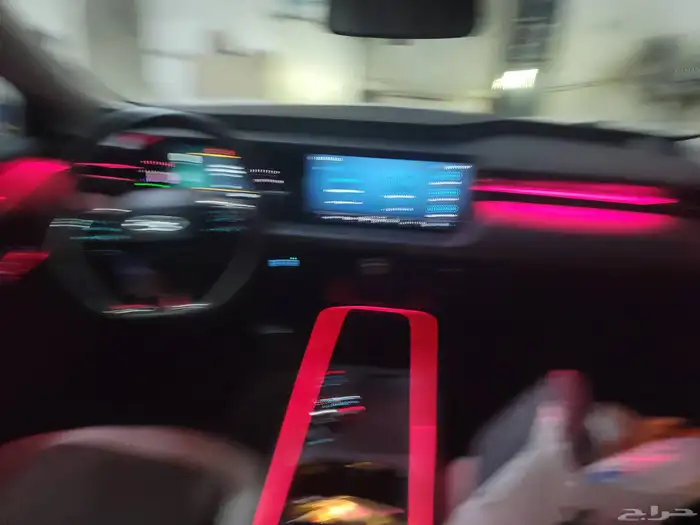 تركيب لد داخلي على فورد تورس 2025 7