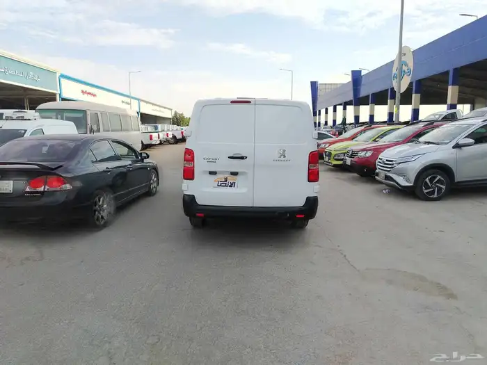 بيجو اكسبرت موديل 2022 4