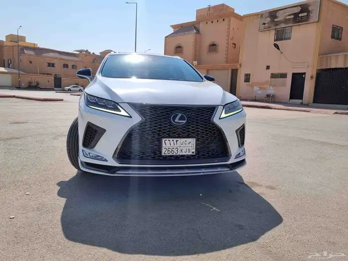 لكزس RX 2020 2