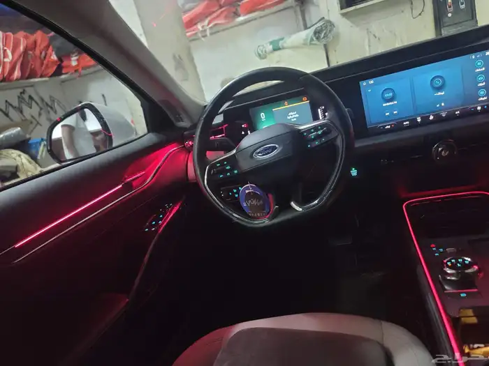 تركيب لد داخلي على فورد تورس 2025 3