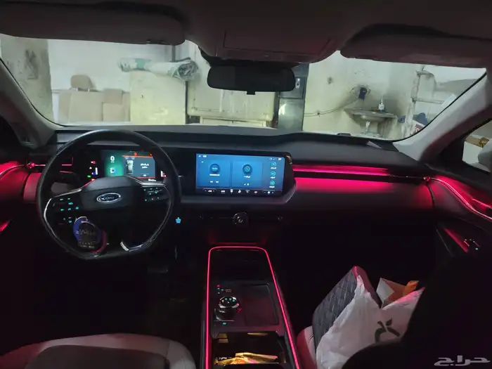 تركيب لد داخلي على فورد تورس 2025 9