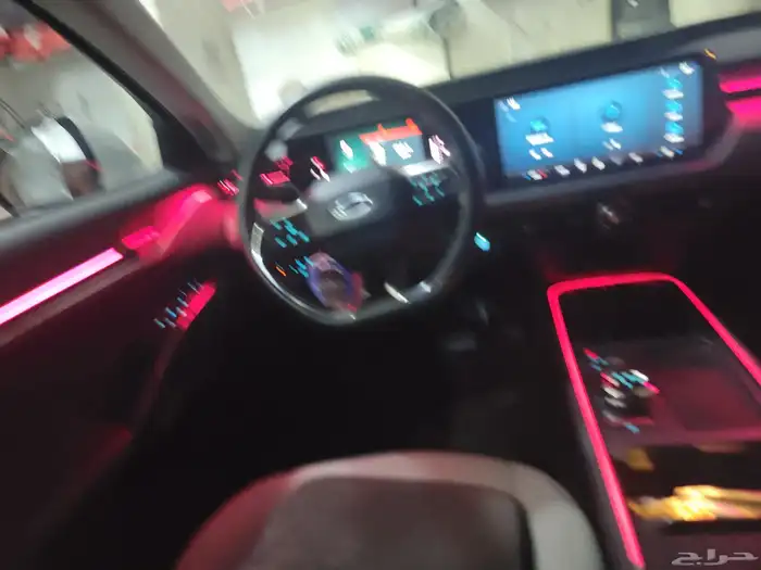 تركيب لد داخلي على فورد تورس 2025 4