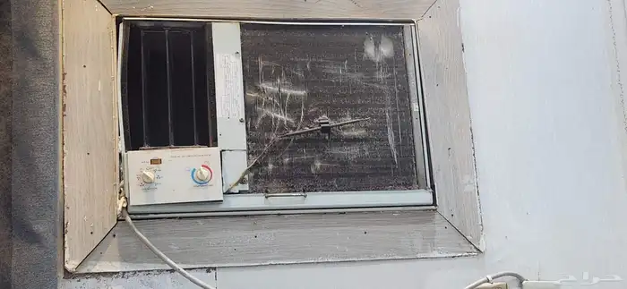 للبيع مكيف شباك بحاله جيدة 0