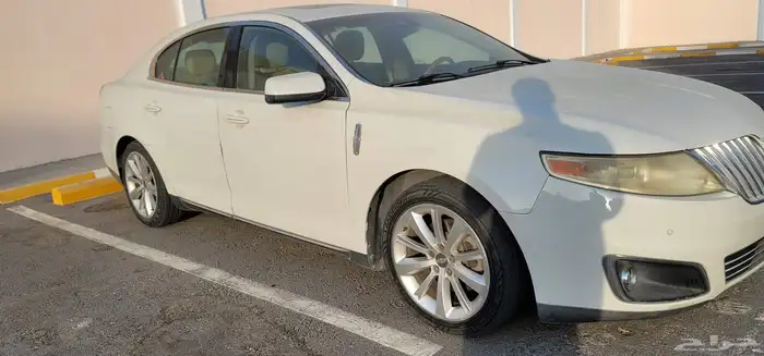 للبيع لينكولن mks 2009 7