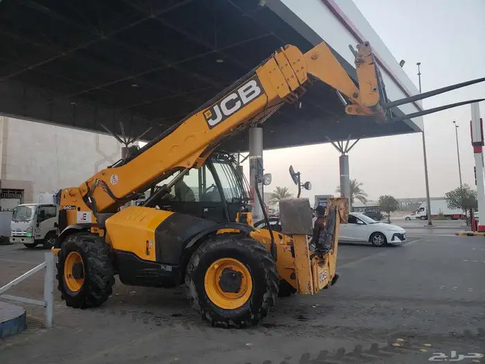 للايجار رافعه تلسكوبيه JCB سفتي 0