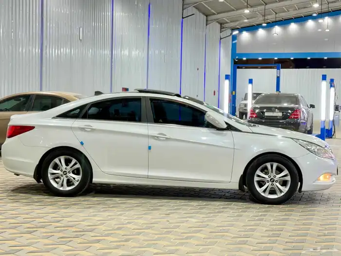 هيونداي سوناتا موديل 2012 3