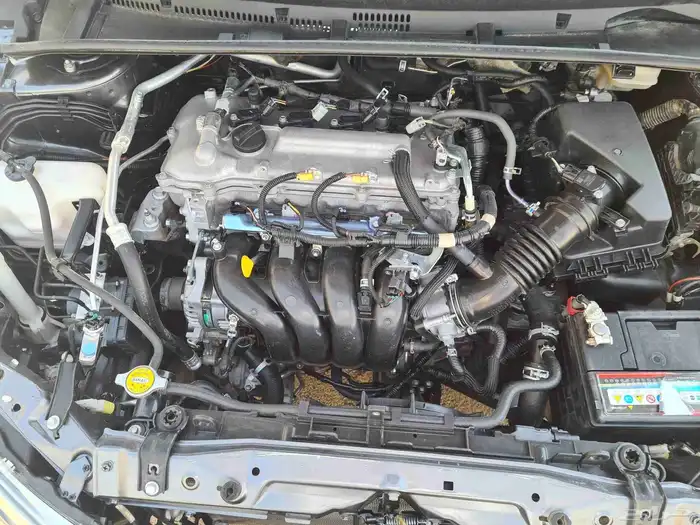 كورولا موديل 2016 مكينه 1600c ممشى 195 بصمه يد ايرباق طالع 8