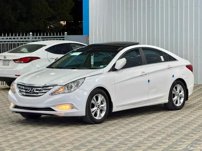 هيونداي سوناتا موديل 2012 1