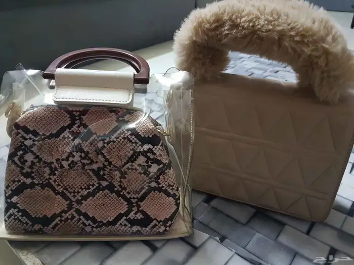 عبايات للبيع عرض مغري 10