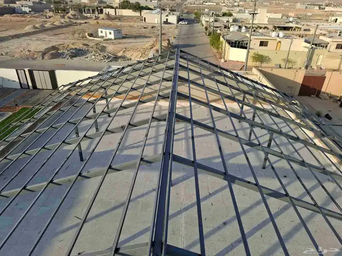 حجر وقرميد 0