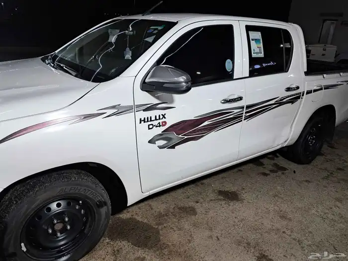 تويوتا 2023 للبيع شد بلد 4