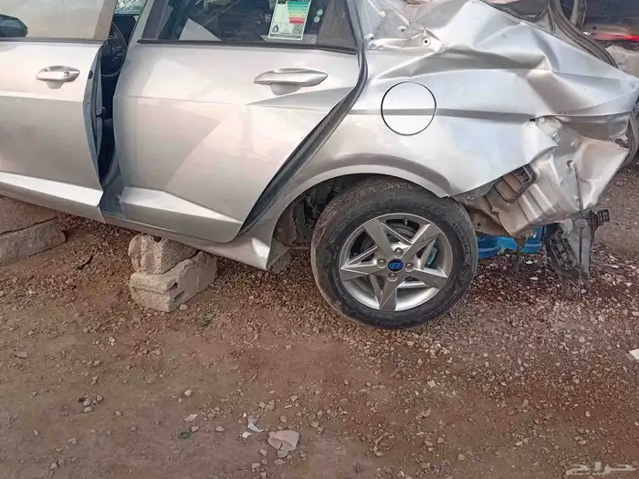 تشليح قطع غيار اكسنت مديل 24 1