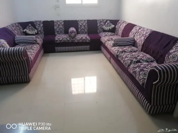 طقم كنب ممتاز بالستاره 12فرد حالته ممتازه جدا وسعره ممتاز 1