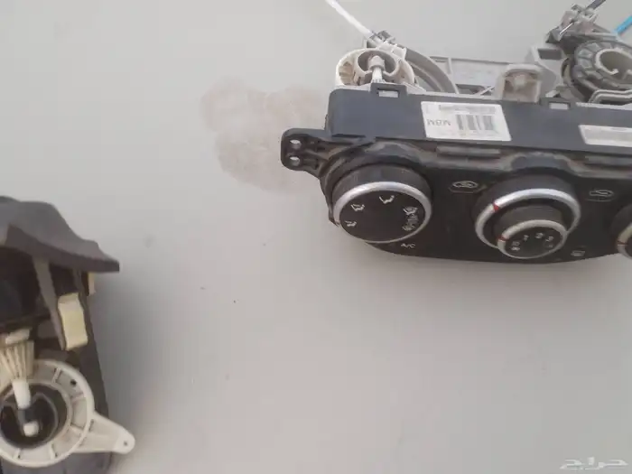 مفاتيح مكيف اكسنت كيا بيكانتو 7