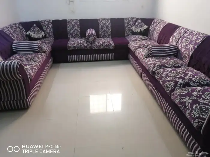 طقم كنب ممتاز بالستاره 12فرد حالته ممتازه جدا وسعره ممتاز 3