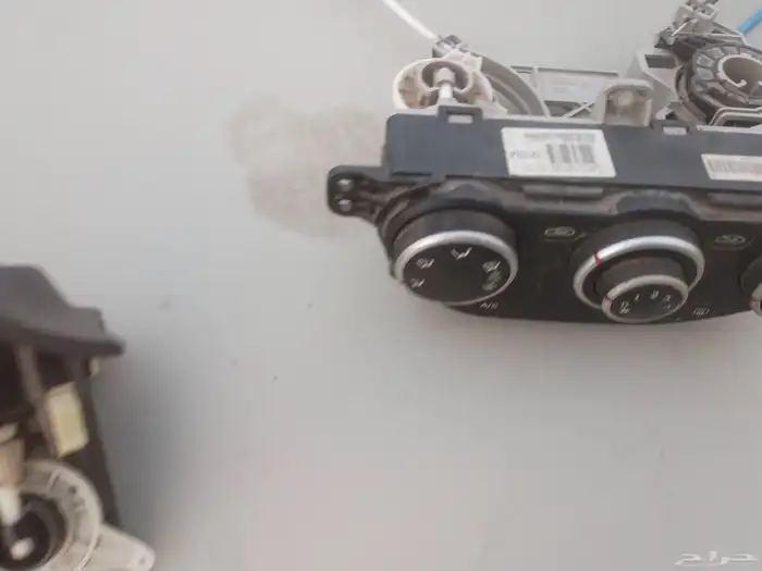 مفاتيح مكيف اكسنت كيا بيكانتو 5