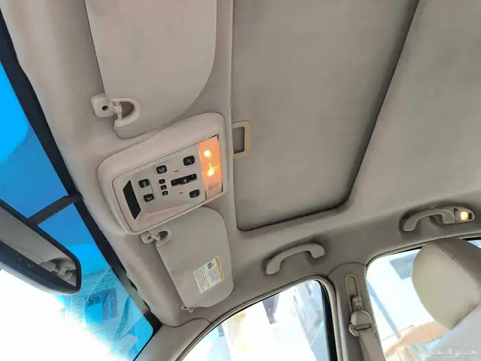 لنكون تاون كار 8