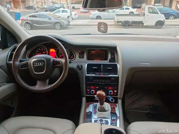 اودي Q7 2009 5