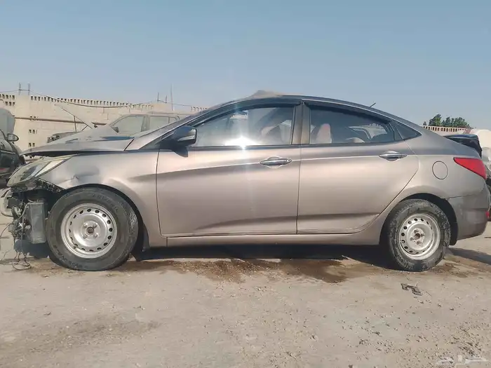 اكسنت 2016 تشليح قطع غيار السيارات كل القطع متوفره مكينه قير 0