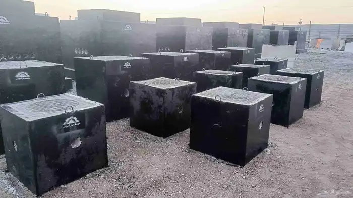 حواجز خرسانيه قواعد اناره زينة حدائق مناهيل 3