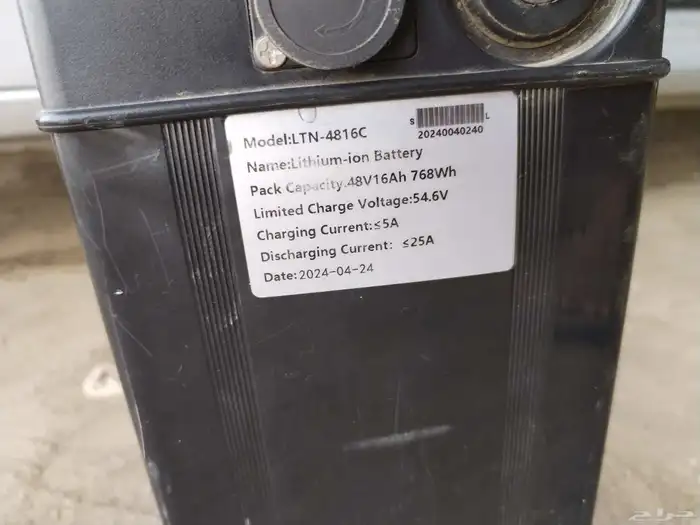 بطارية سكوتر للبيع مستخدم نظيف 2