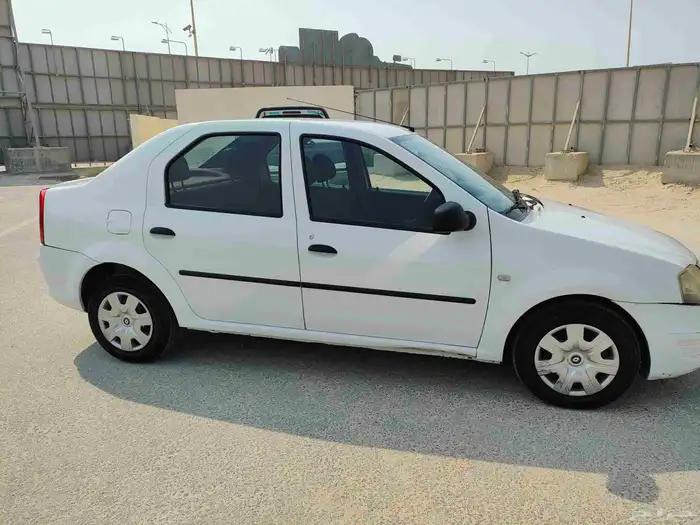 رينو لوجان 2012 6