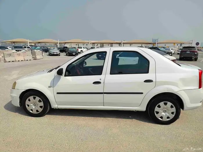 رينو لوجان 2012 5