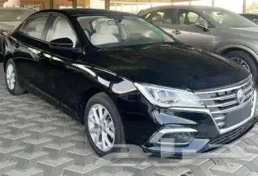 MG5 سيدان ستاندر 2025 3