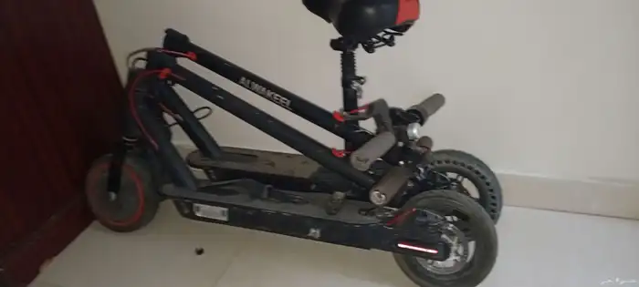 -سكوتر رالي مابه اي مشكله شرط ناقصه بس سلك شاحن . 0