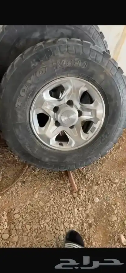 جنوط ربع و شاص رفرف مع كفرات تويو ( يابانيه ) 0