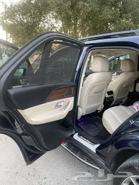 مرسيدس GLE450 موديل 2021 استخدام جدا قليل ماشي 19 الف كم 13