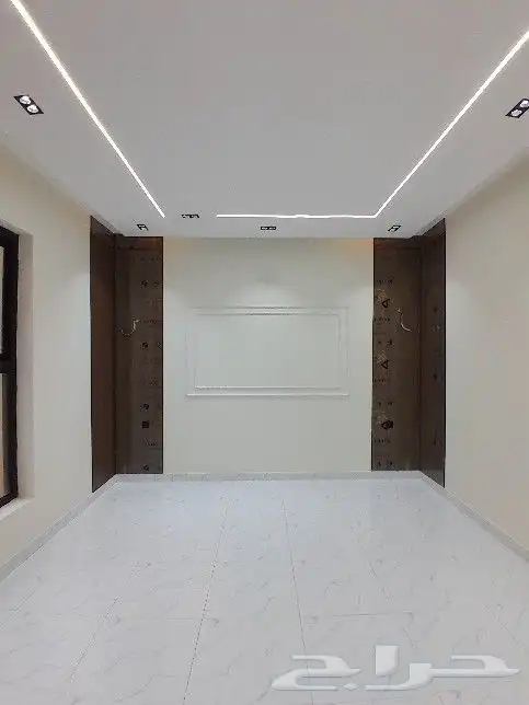 للبيع شقه دور ثاني مصعد راكب جاهز تشطيب راقي حي الموسي550الف 5