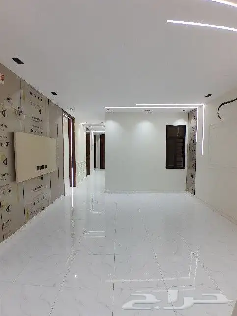 للبيع شقه دور ثاني مصعد راكب جاهز تشطيب راقي حي الموسي550الف 10