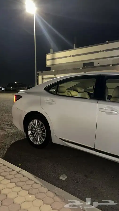 للبيع لكزس ES350 2016 2