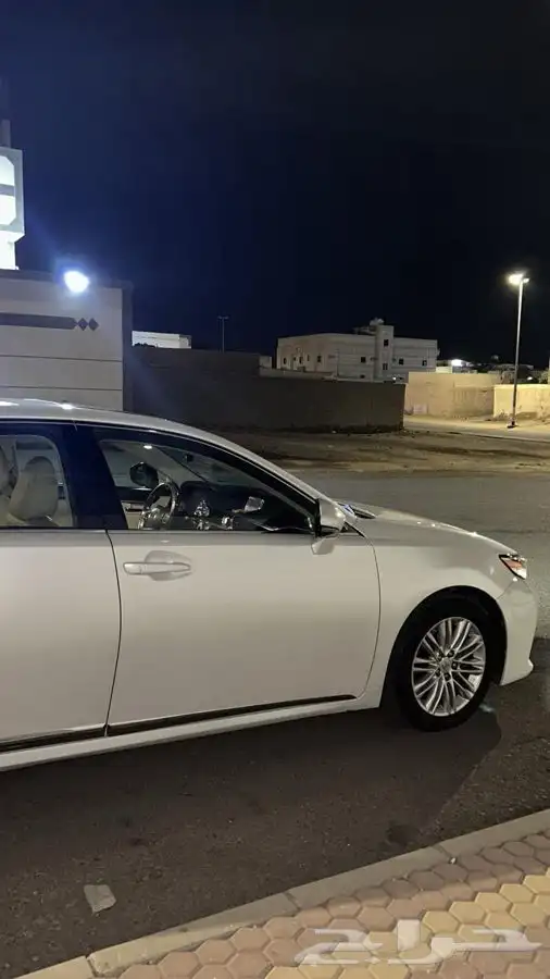 للبيع لكزس ES350 2016 3
