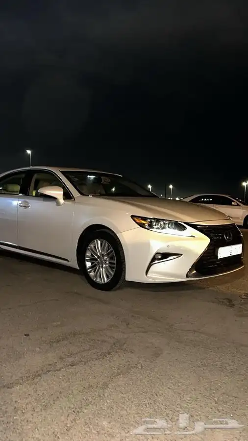 للبيع لكزس ES350 2016 6