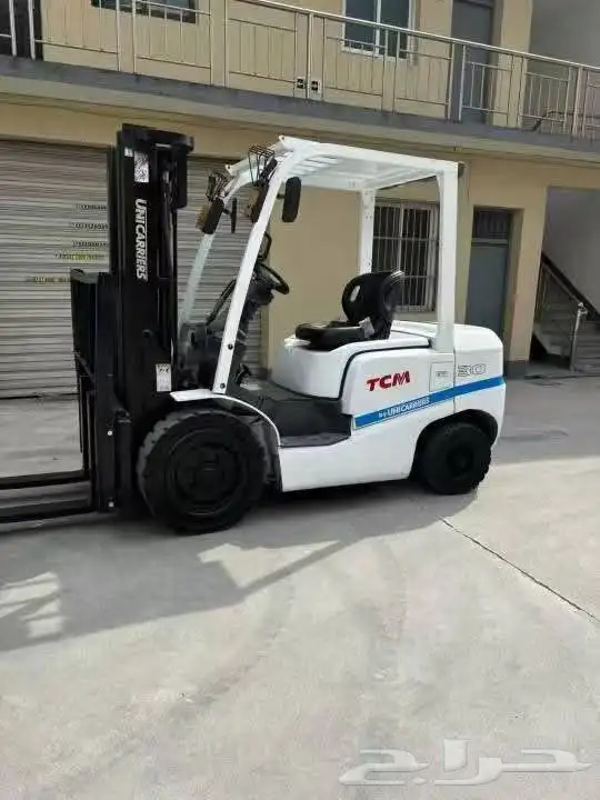 رافعة شوكيه 10طن للايجار شهري سنوي اسبوعي يومي 0