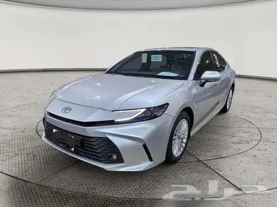 تويوتا كامري هايبرد E PLUS 2025 0