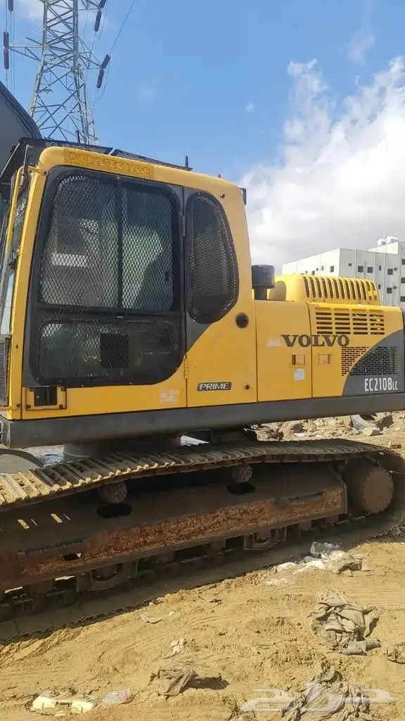 بوكلين لقص الأراضي وبناء الثمايل 1