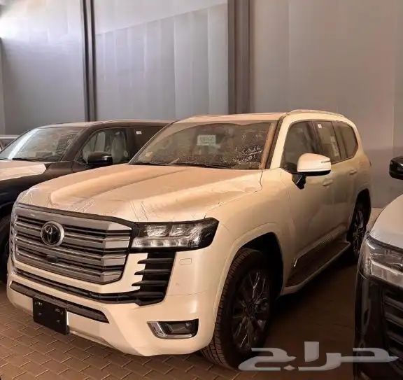 لاندكروزر2025 L2 و L3 تقسيط أو دفعتين 50 50 2