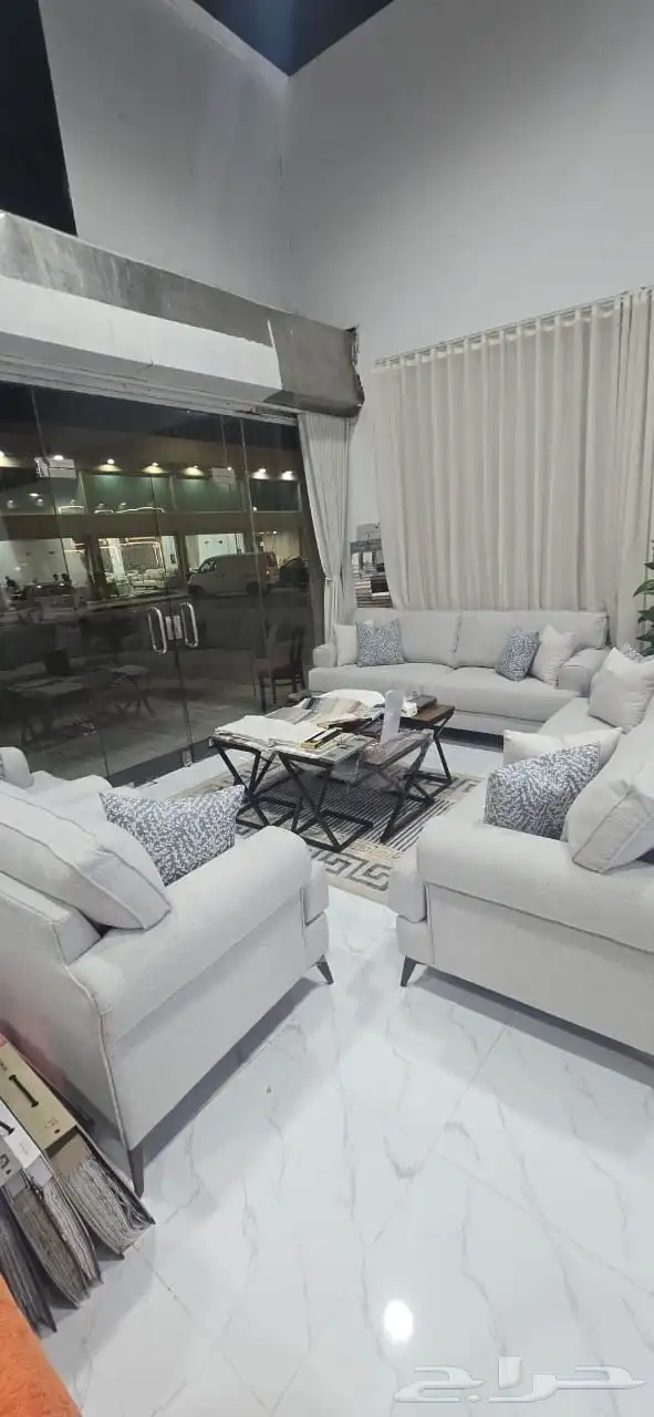 كنب ومفروشات للإستفسار   وتساب 4