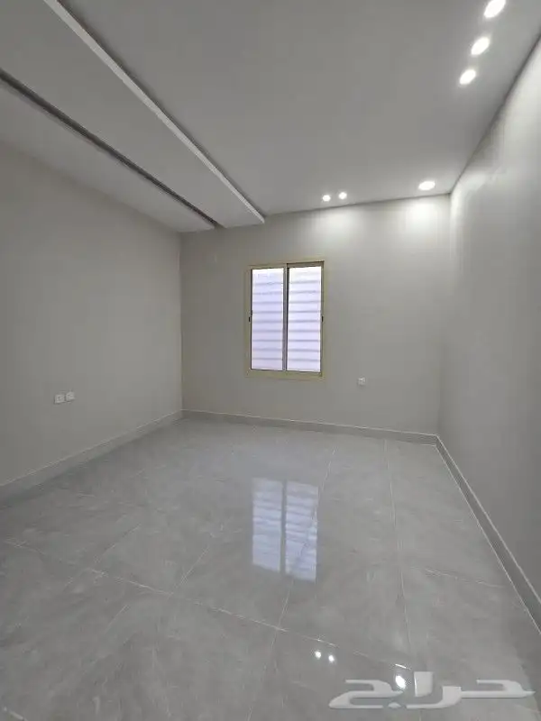 للبيع روف علوي مع ملحق مصعد شغال جاهز تشطيب راقي 650الف 25