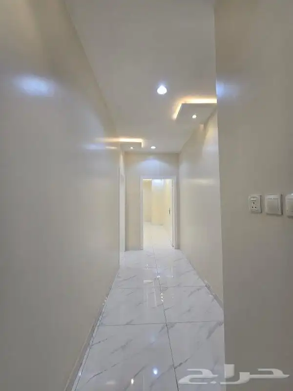 للبيع روف علوي مع ملحق تشطيب راقي خلف مستشفى الألماني 620الف 4