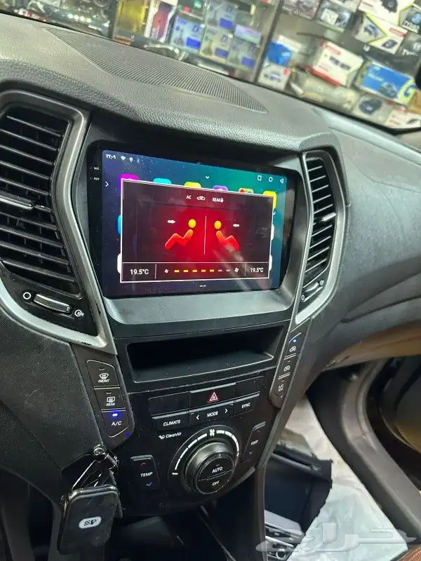 شاشه هونداي سنتافي مدل 2017 قراند 1