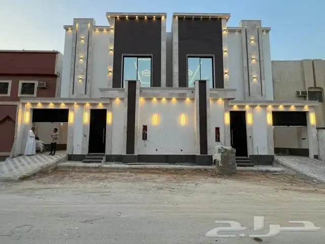 فله دبلكس في العريجا المساحه 200 1